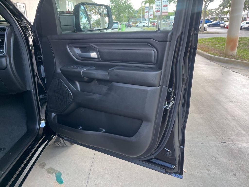 2023 RAM Ram 1500 Pickup Tradesman - Photo 18