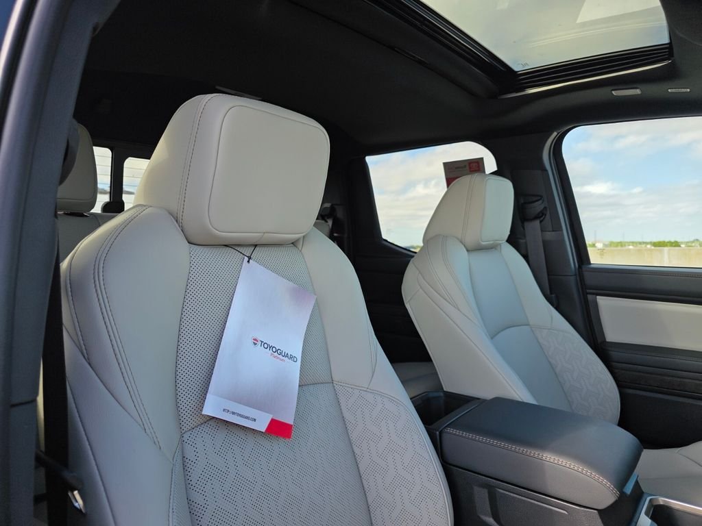 2026 Toyota Tacoma Limited - Photo 15