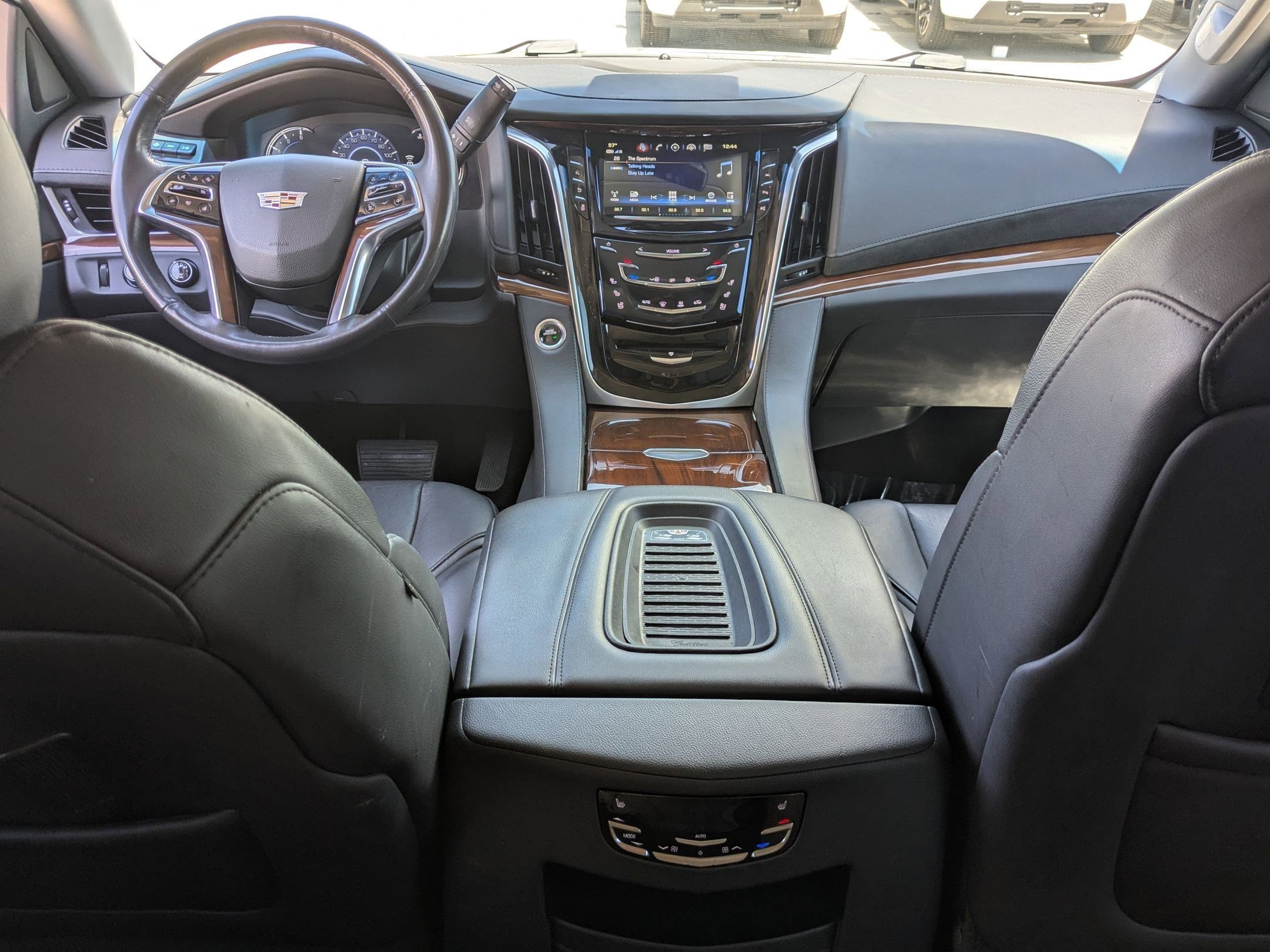 Certified Used 2019 BLACK RAVEN Cadillac Luxury image 26