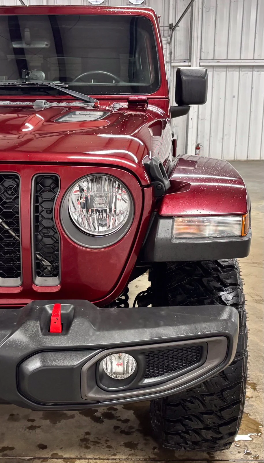 Used 2021  Jeep Rubicon image 9