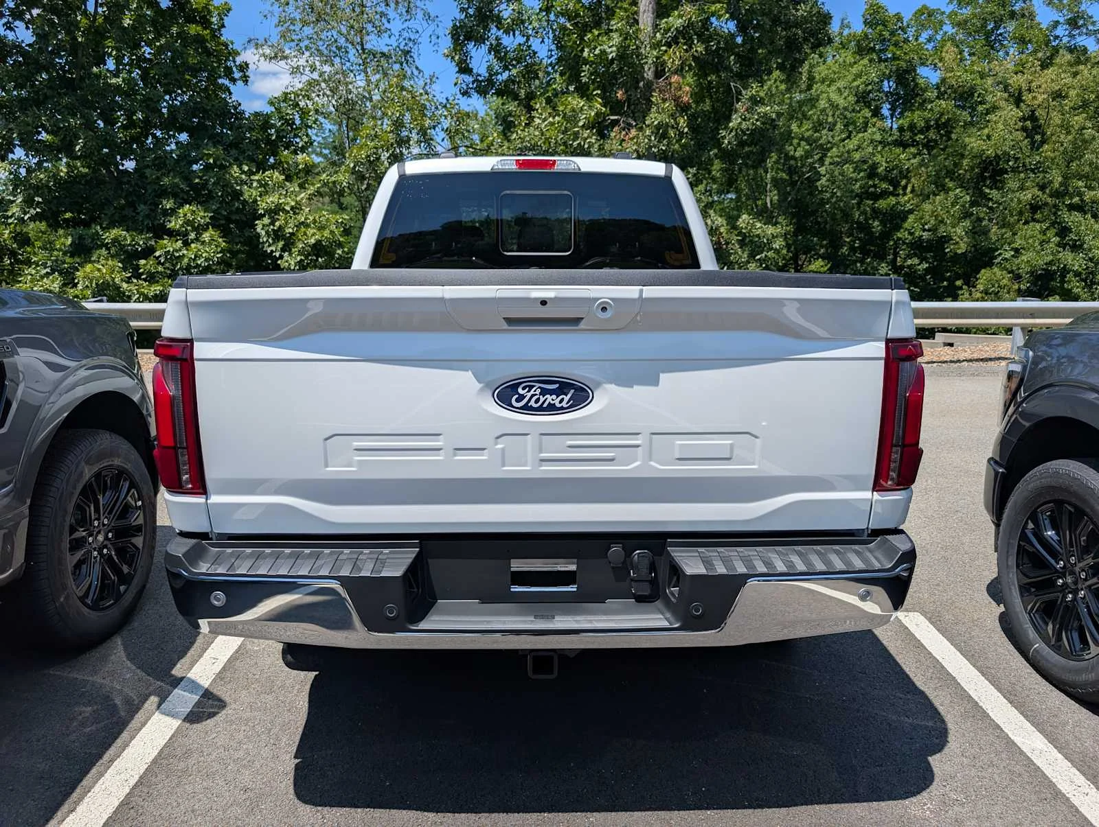 New 2026 Star White Metallic Tri-Coat Ford Lariat® image 8