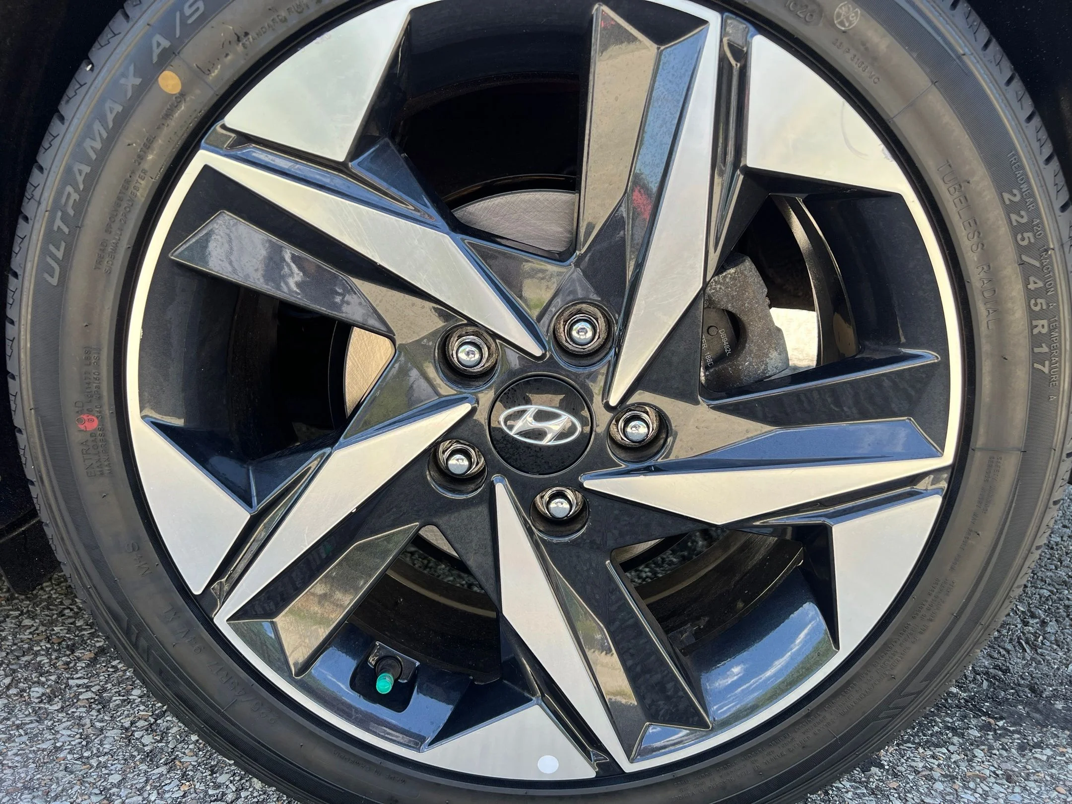 Used 2023 Scarlet Red Pearl Hyundai SEL image 11