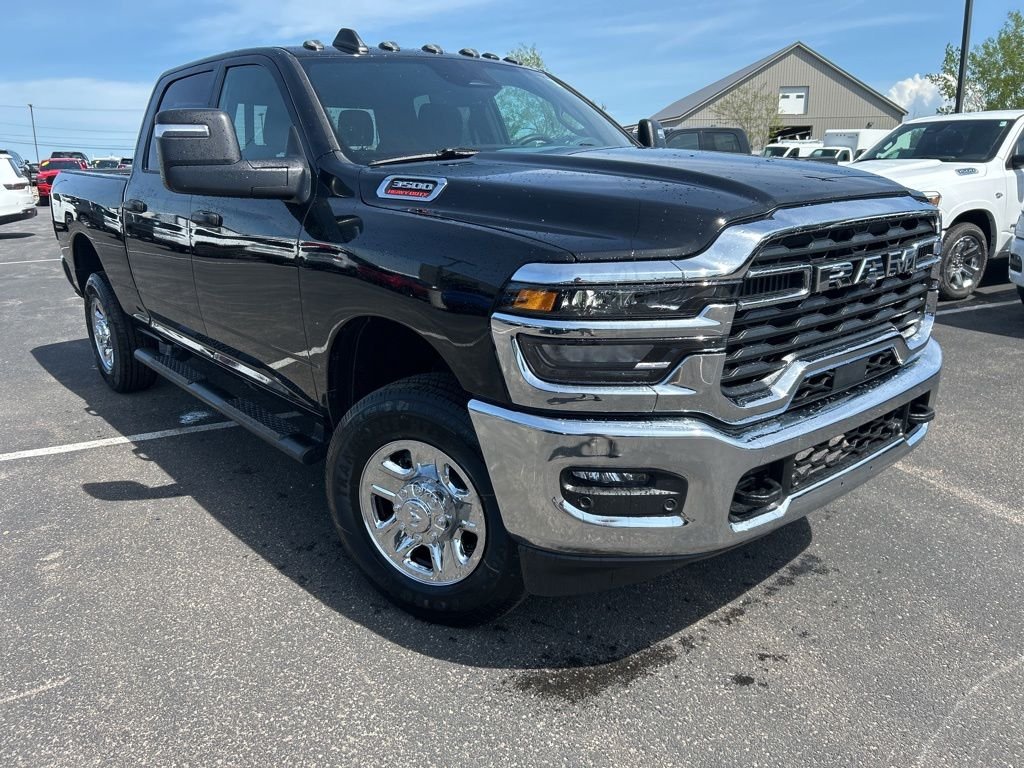 2026 RAM 3500 Tradesman 4X4 Crew Cab SWB's photo