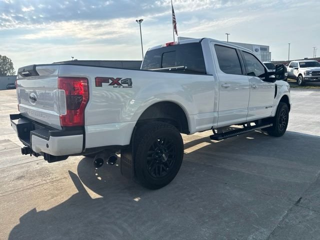 Used 2019  Ford Lariat image 4