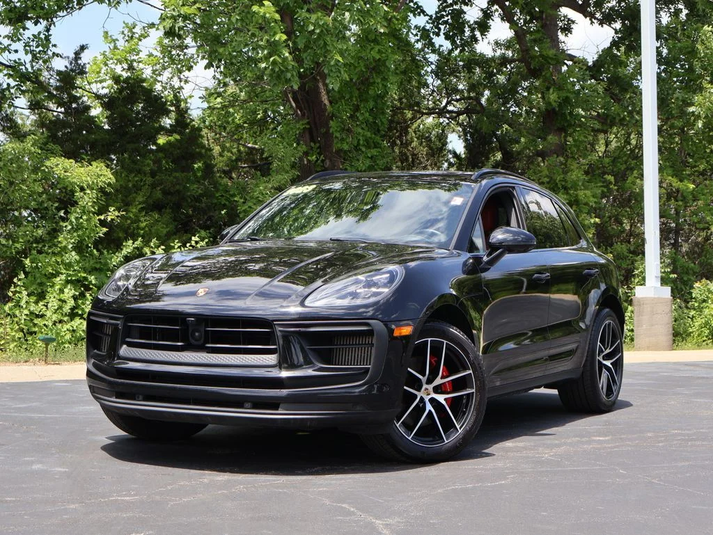 Used 2023 Blue Porsche S image 1
