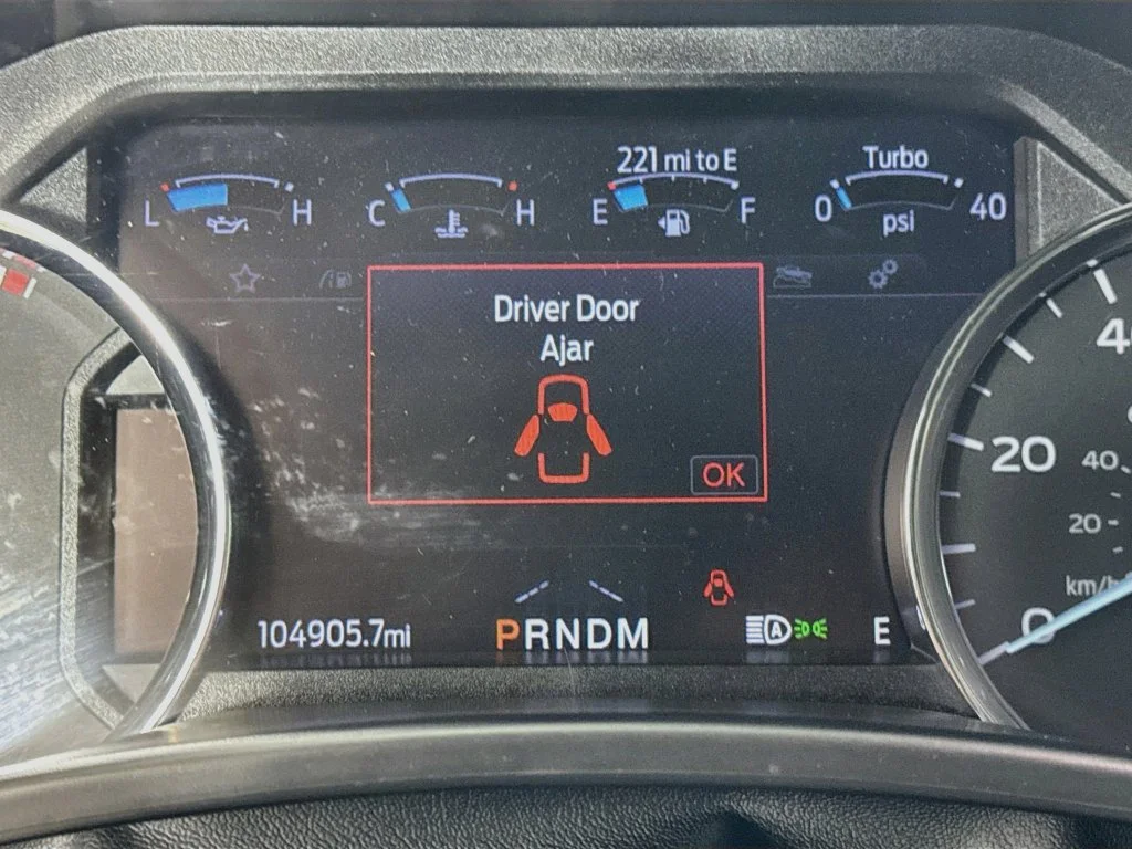 Used 2020 Silver Metallic Ford Lariat image 16