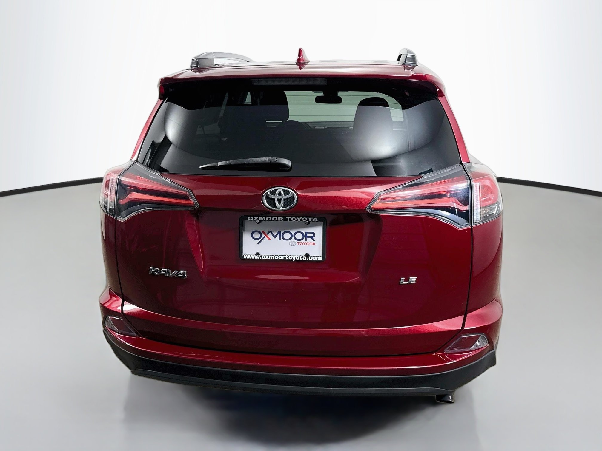 Used 2018 Ruby Flare Pearl Toyota LE image 6