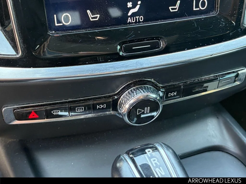 Used 2020 Gray Volvo T5 image 26