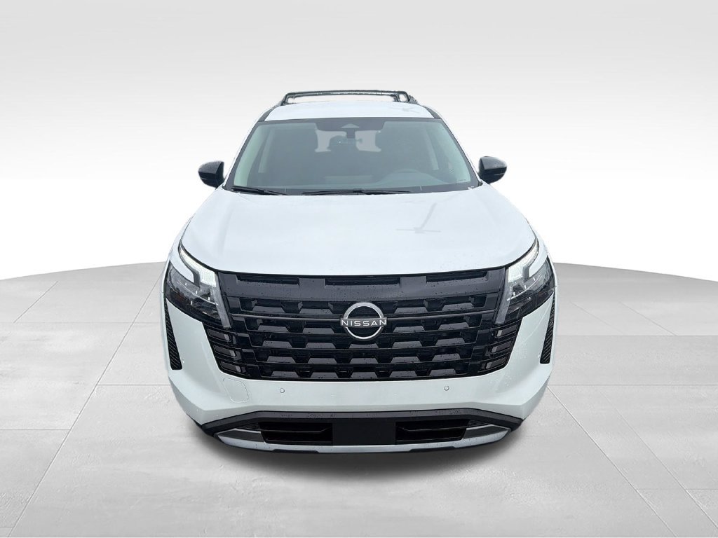 New 2026 White Nissan SL image 8