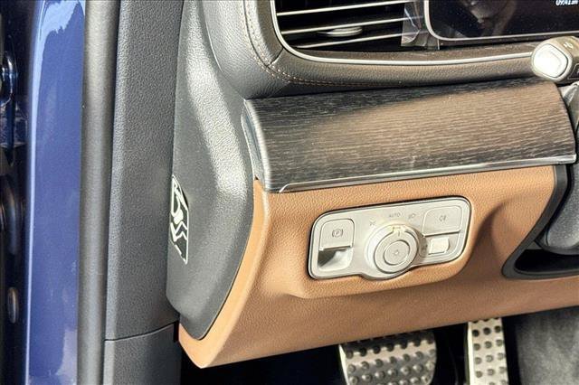 New 2026 Twilight Blue Metallic Mercedes-Benz GLS 450 image 40