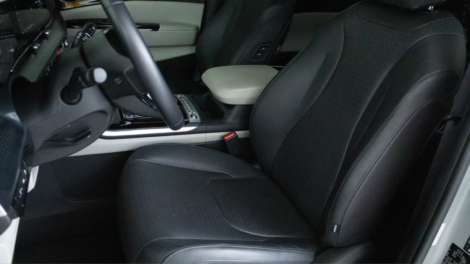Used 2024 Silver Kia SX Prestige image 12