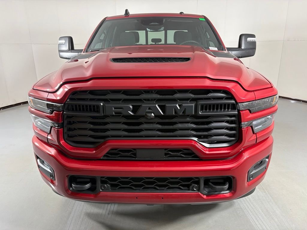 New 2026 Molten Red Pearl-Coat Exterior Paint RAM Tradesman image 3