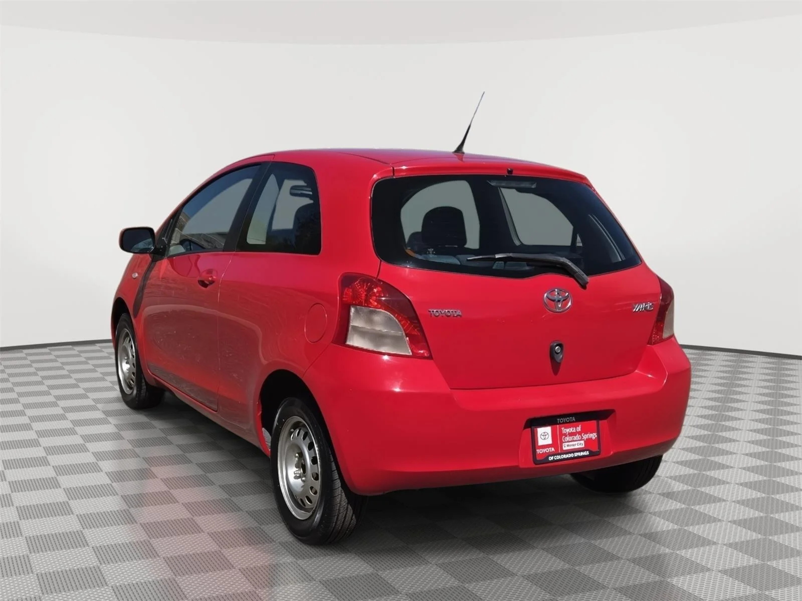 Used 2007 Absolutely Red Toyota Base image 7