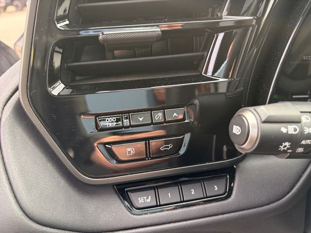 Used 2025 Silver Lexus 350 Premium image 27
