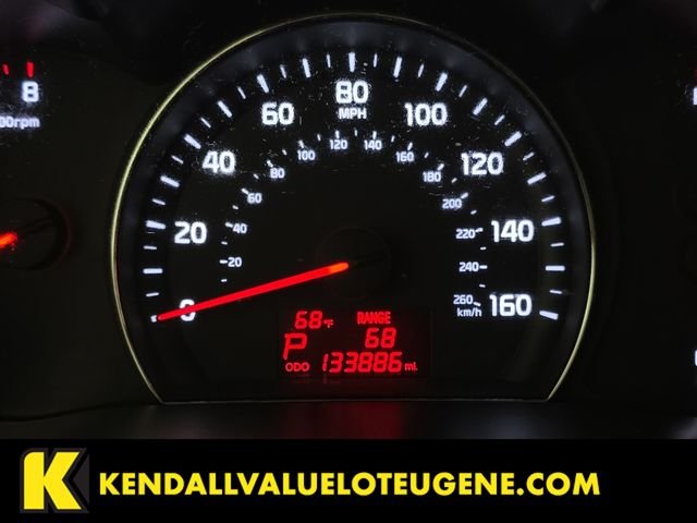 Used 2014 Silver Kia LX image 12