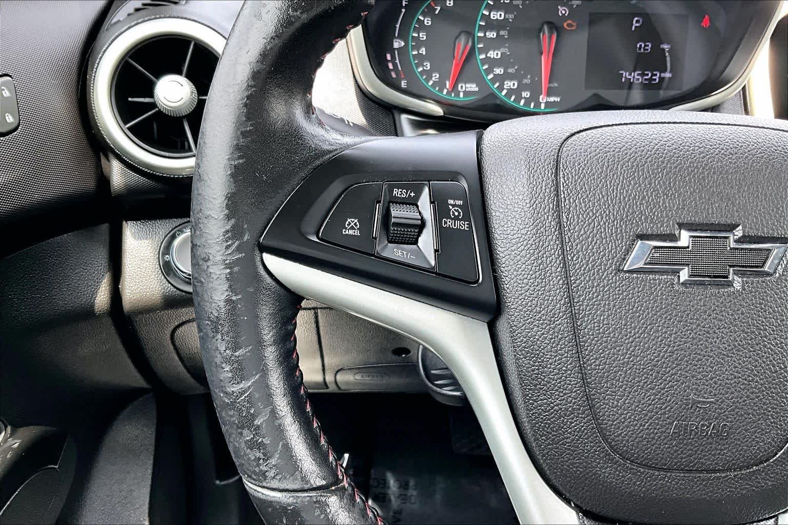Used 2020 Mosaic Black Metallic Chevrolet LT image 24