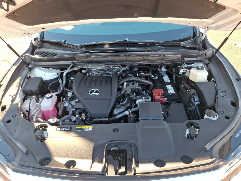 Certified Used 2024 White Lexus 350 Premium image 18