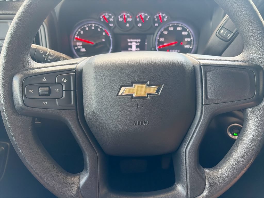 2023 Chevrolet Silverado 1500 Custom - Photo 14