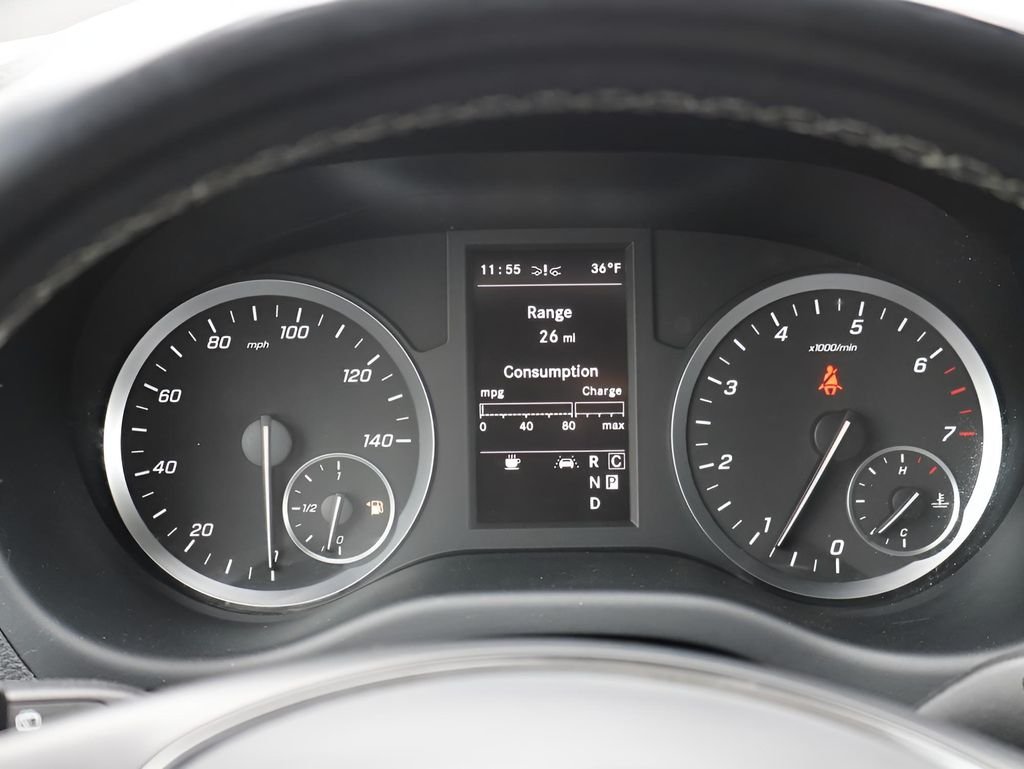 Used 2023 Arctic White Mercedes-Benz Passenger image 27