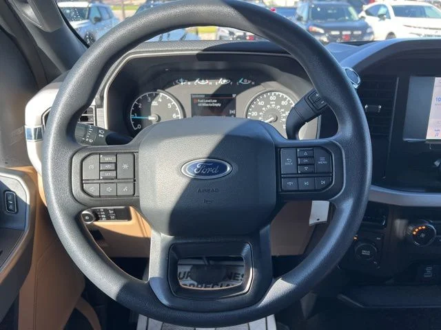 Used 2023 Gray Metallic Ford XLT image 15
