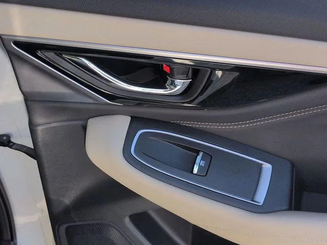 Used 2022 White Subaru Limited image 34