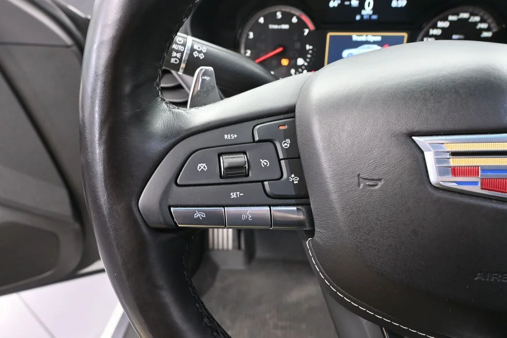 Certified Used 2023 White Cadillac V-Series image 22