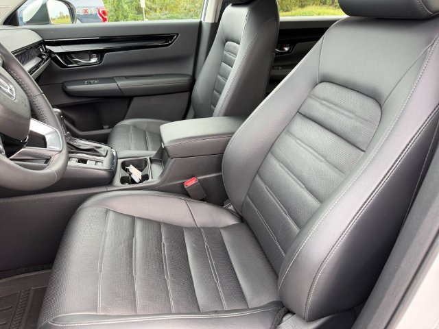 Certified Used 2024 White Honda EX-L image 11
