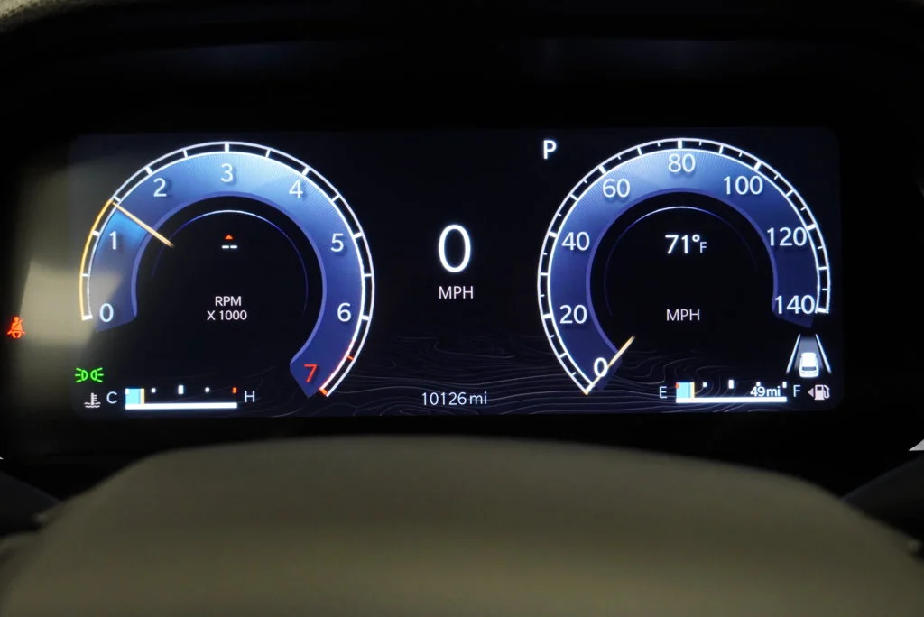 Used 2025 Gray Jeep Limited image 4