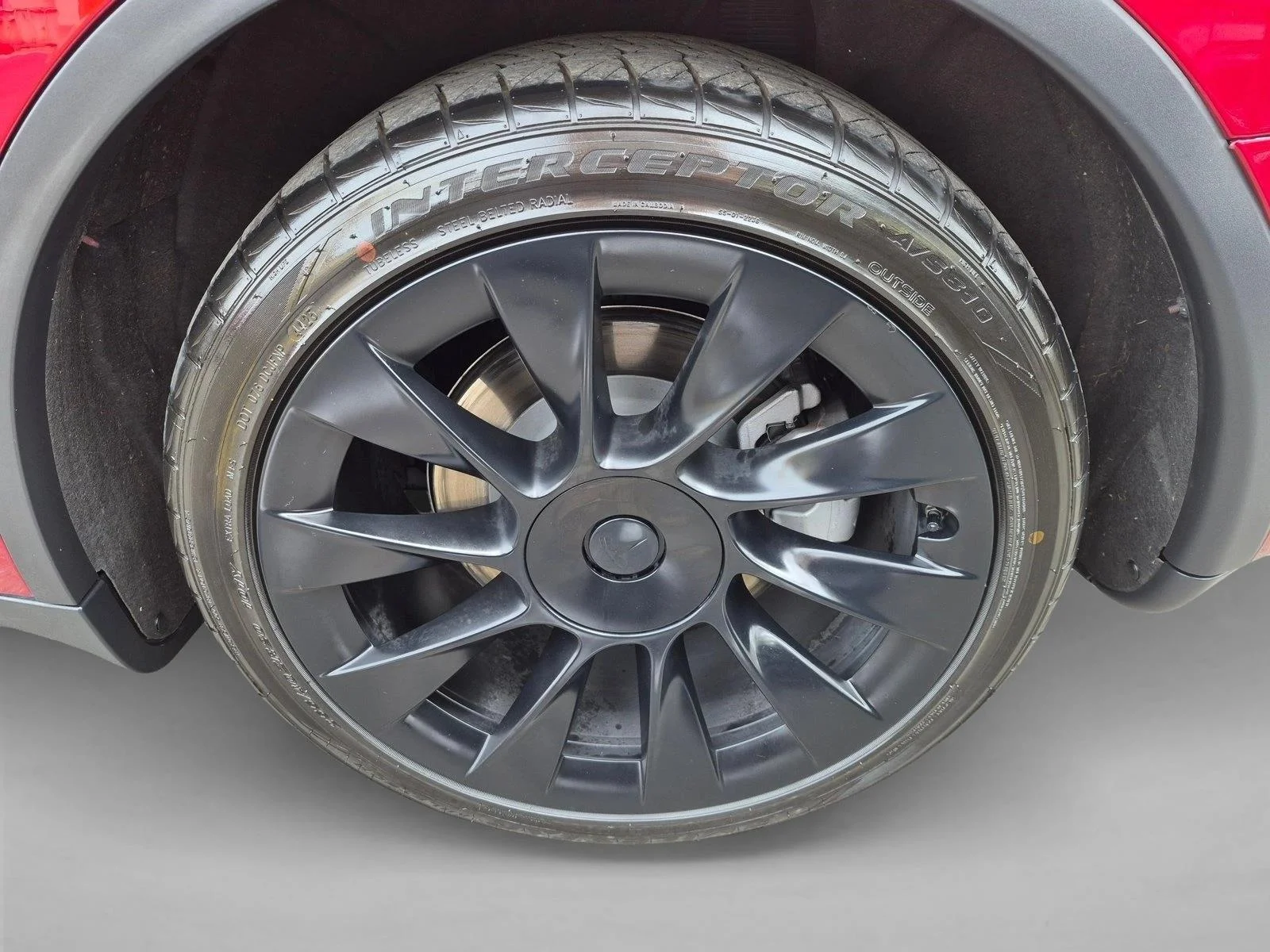 Used 2024 Red Tesla Long Range image 22