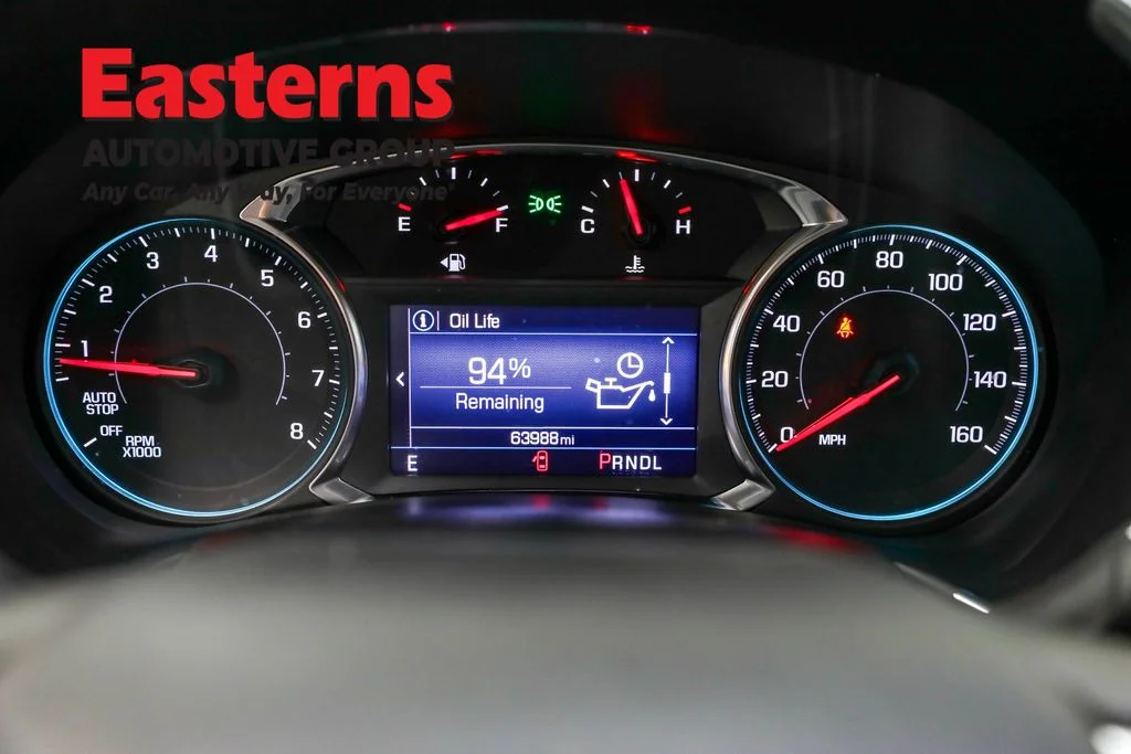 Used 2022 Gray Chevrolet LT image 18