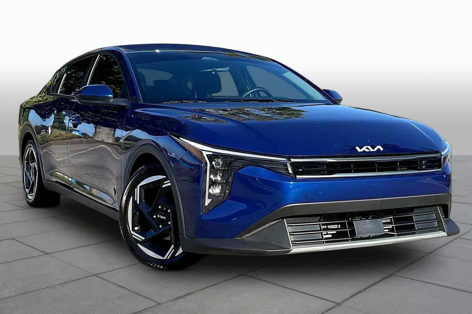 Used 2025 Deep Sea Blue Kia EX image 3