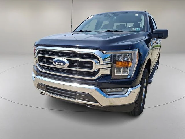 Used 2022 Blue Ford XLT image 4