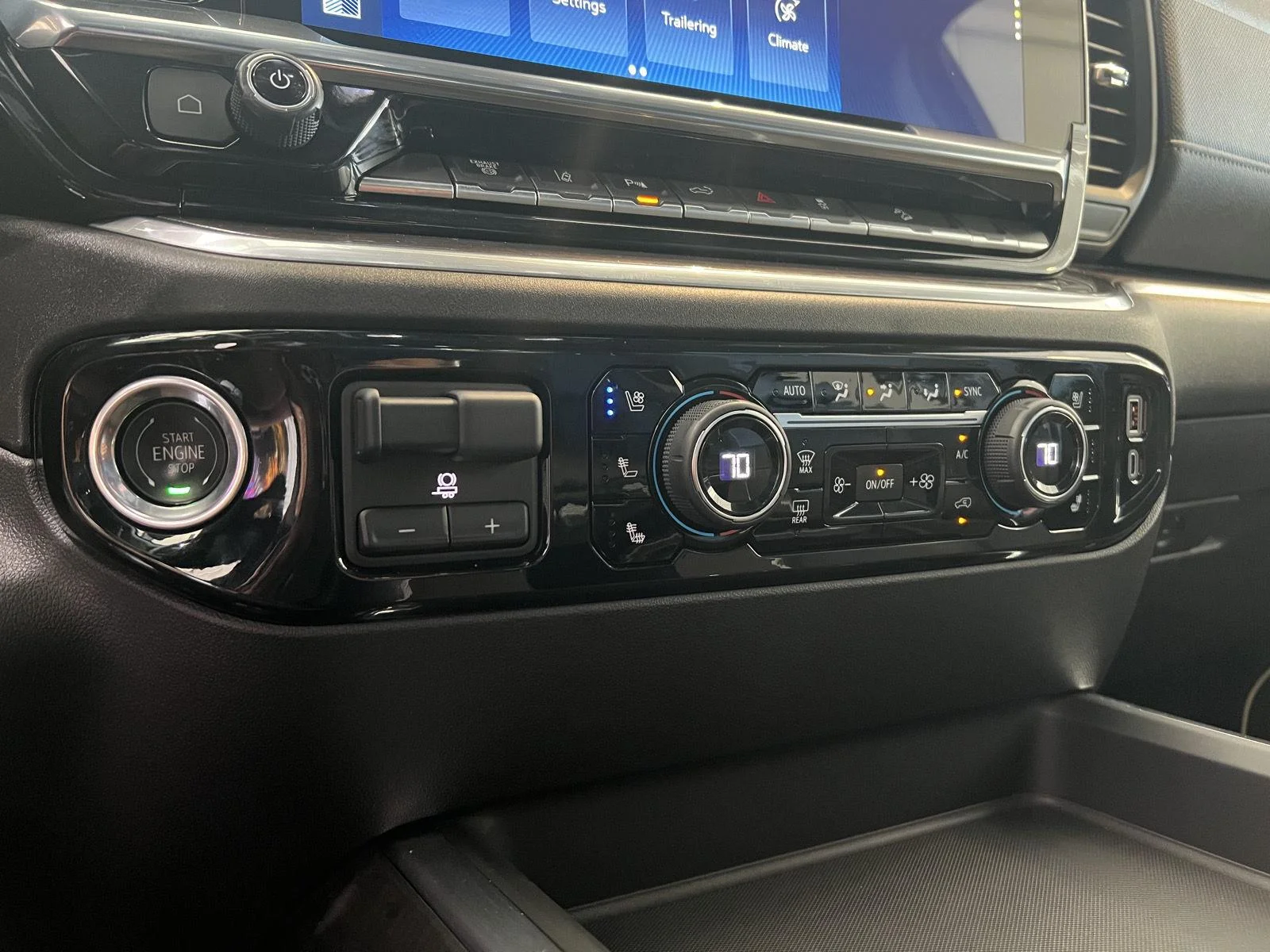 Used 2025 Black Chevrolet LTZ image 23