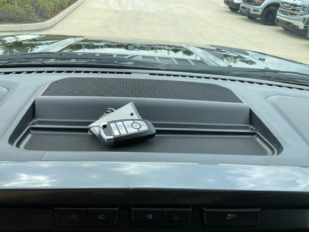 Used 2023 Black Ford XLT image 35