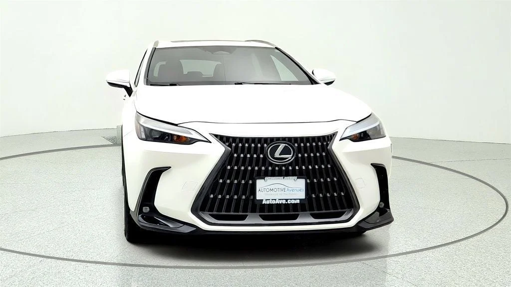 Used 2024 Eminent White Pearl Lexus NX 350 AWD w/ Power Moonroof & Heated Steering Wheel image 2