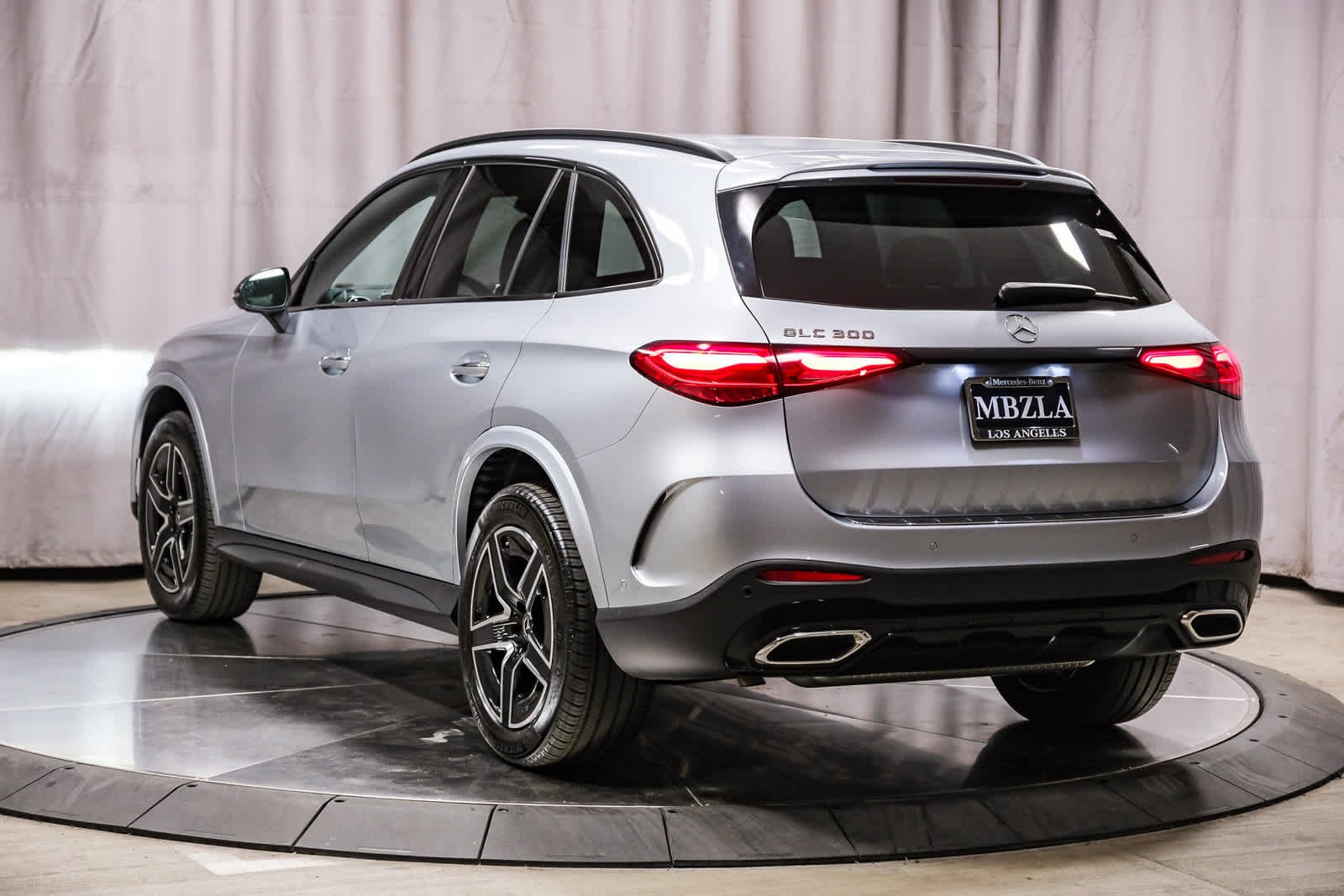 Certified Used 2026 Cirrus Silver Metallic Mercedes-Benz GLC 300 image 2