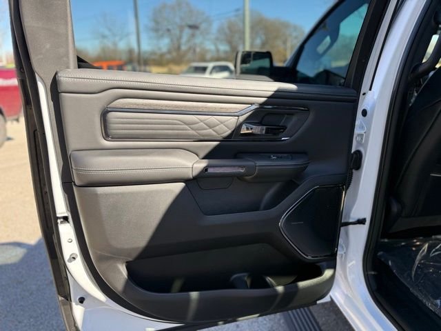 New 2026 Bright White Clear-Coat Exterior Paint RAM Limited image 23