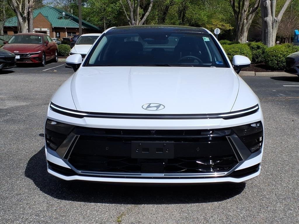 New 2026 Serenity White Hyundai Limited image 2