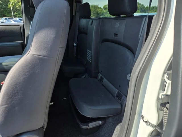 Used 2022 White Nissan S image 11
