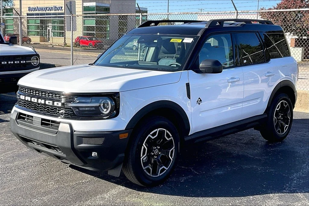New 2026 Oxford White Ford Outer Banks® image 11