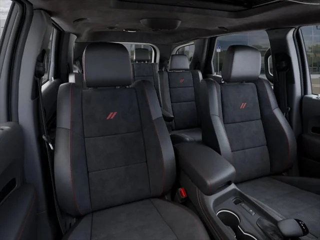 New 2026 Diamond Black Clear-Coat Exterior Paint Dodge GT PREMIUM image 42