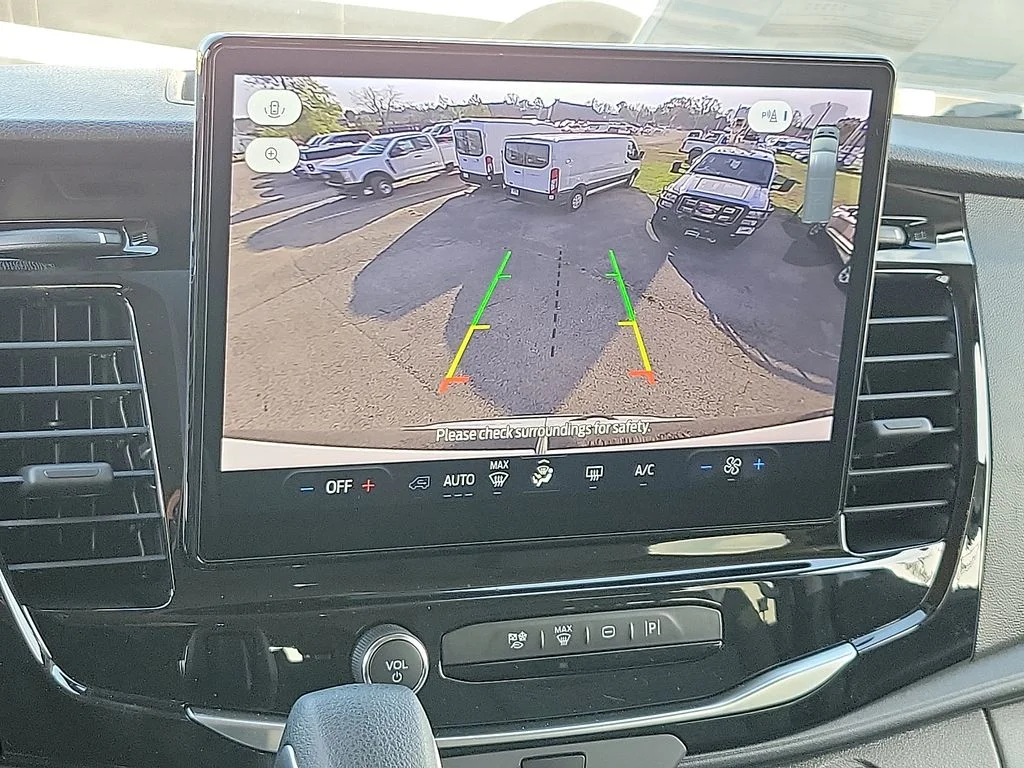 2025 Ford Transit Passenger Van XLT - Photo 15