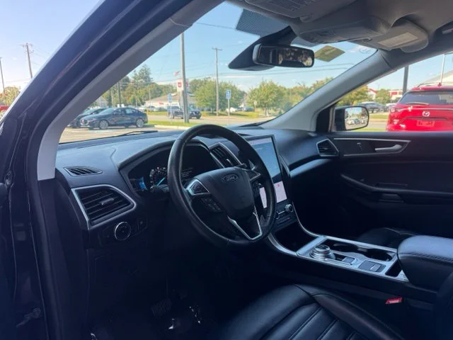 Used 2024 Black Ford SEL image 11