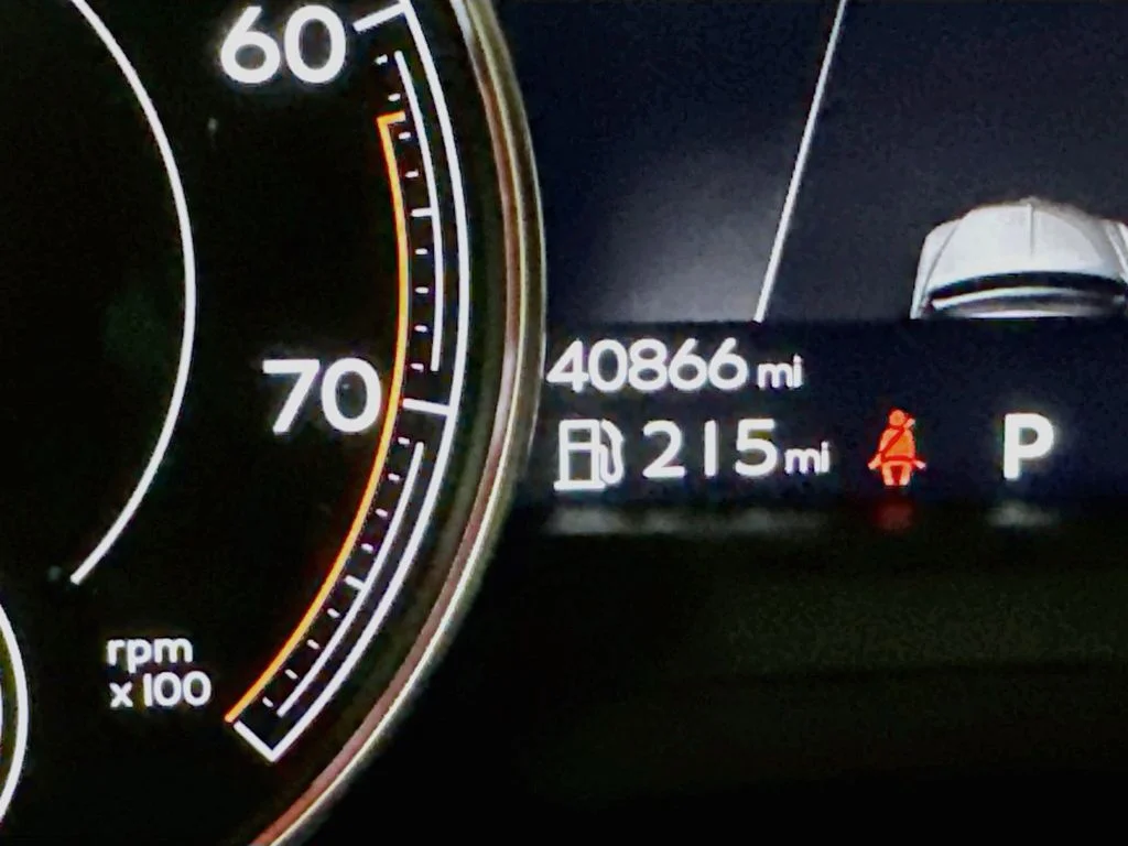 Used 2018  Bentley W12 image 13