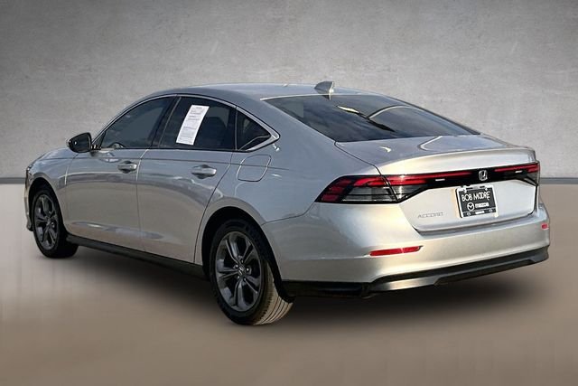Used 2023 Silver Honda EX image 9