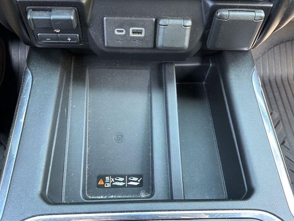 Used 2020 Carbon Black Metallic GMC AT4 image 18
