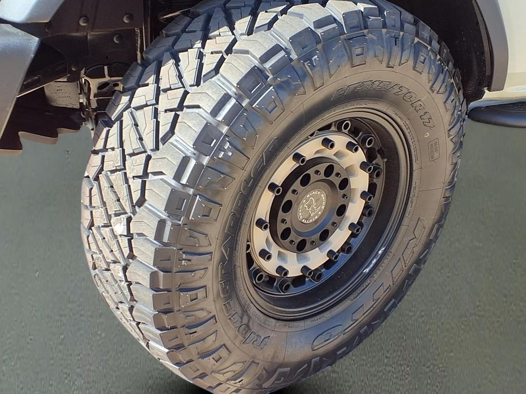 2025 Ford Bronco 4-Door Base - Photo 28