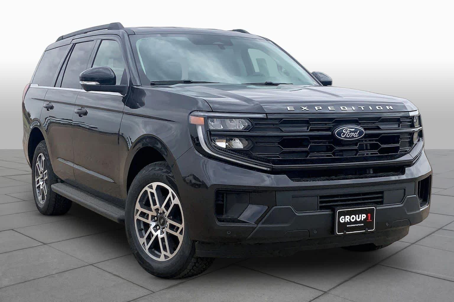 New 2026 Dark Matter Gray Metallic Ford Active image 2