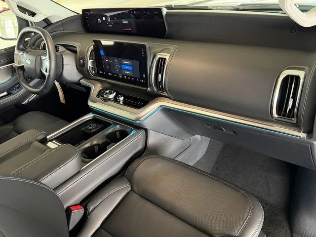 New 2027 Agate Black Metallic Ford Platinum image 9