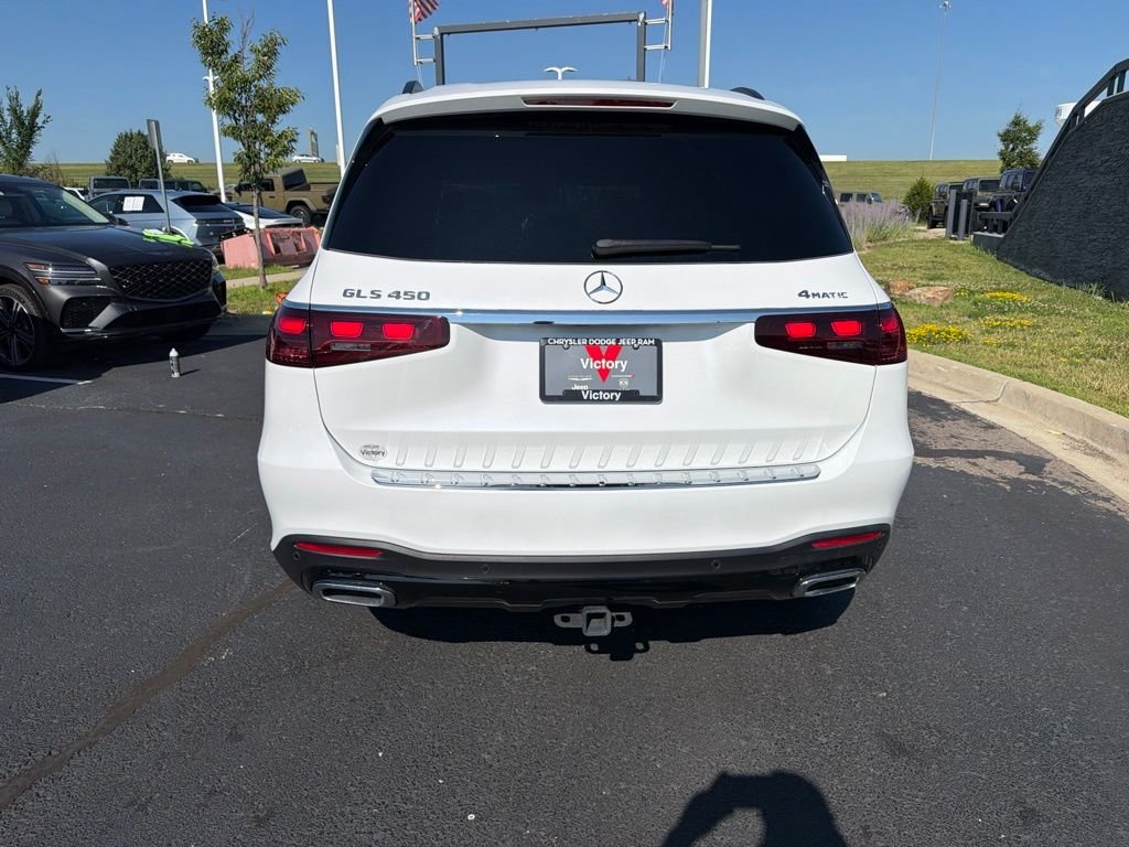 Used 2025  Mercedes-Benz GLS 450 image 6